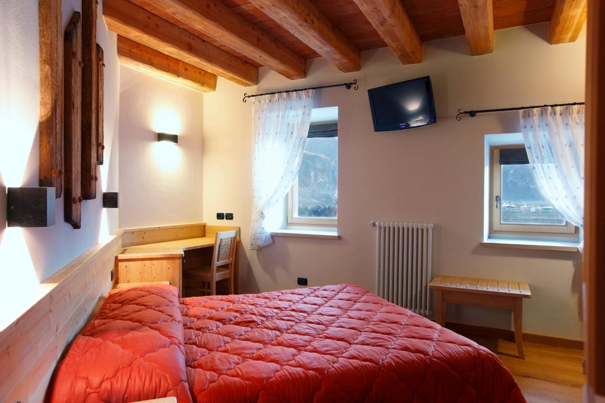 Agritur La Polentera Guest House Storo Bilik gambar