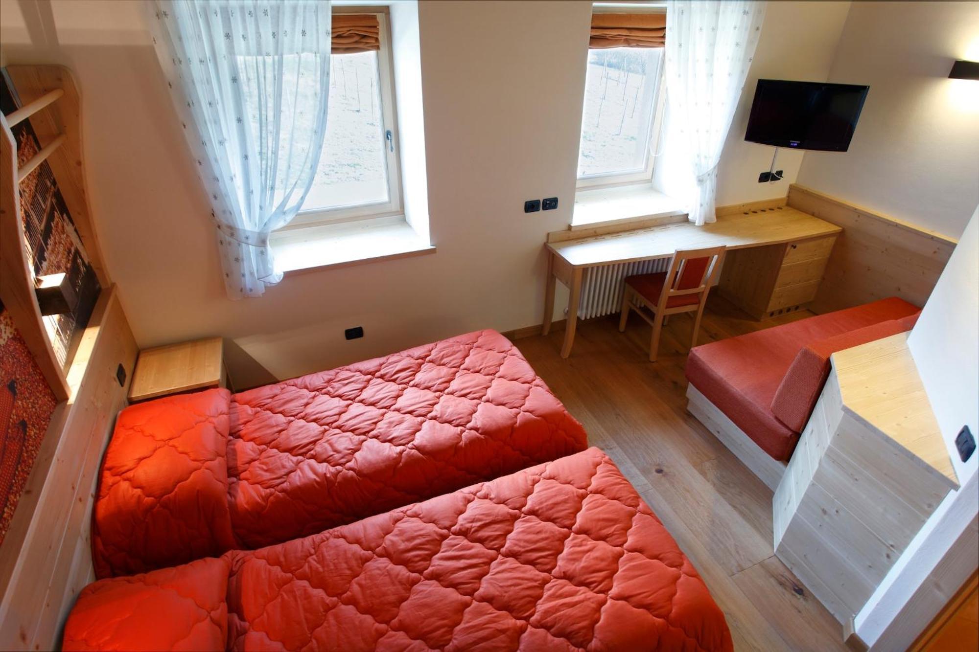 Agritur La Polentera Guest House Storo Bilik gambar